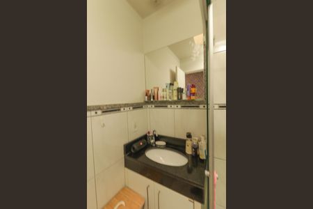 Casa de condomínio à venda com 130m², 3 quartos e 2 vagas Casa de condomínio à venda com 130m², 3 quartos e 2 vagasBanheiro
