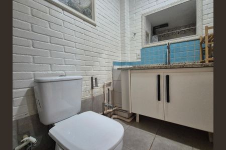 Studio para alugar com 26m², 1 quarto e sem vaga Studio para alugar com 26m², 1 quarto e sem vagaBanheiro