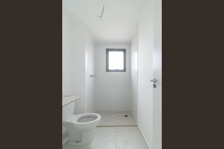 Apartamento à venda com 81m², 2 quartos e 2 vagas Apartamento à venda com 81m², 2 quartos e 2 vagasBanheiro da Suíte