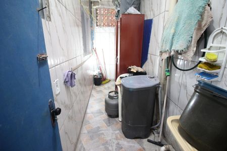 Casa à venda com 57m², 2 quartos e sem vagaÁrea de Serviço