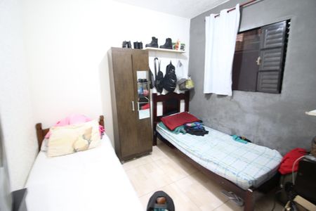 Casa à venda com 57m², 2 quartos e sem vagaQuarto 2