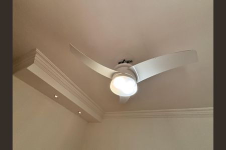 Apartamento à venda com 80m², 2 quartos e 1 vaga Apartamento à venda com 80m², 2 quartos e 1 vagaSuíte