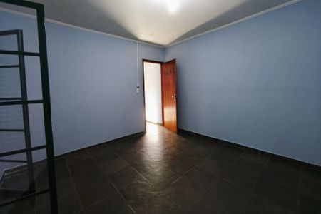 Casa à venda com 250m², 4 quartos e 2 vagasQuarto