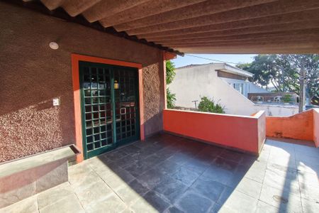 Casa à venda com 250m², 4 quartos e 2 vagasQuintal