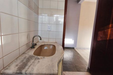 Casa à venda com 250m², 4 quartos e 2 vagasBanheiro Social