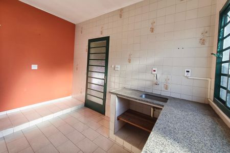 Casa à venda com 250m², 4 quartos e 2 vagasCozinha