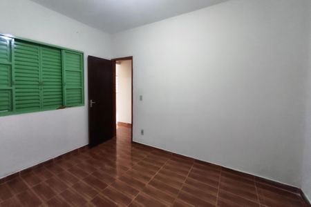 Casa à venda com 250m², 4 quartos e 2 vagasCasa 2 - Quarto 2