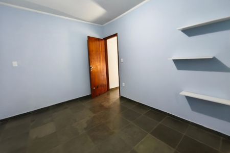 Casa à venda com 250m², 4 quartos e 2 vagasSuíte