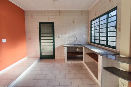 Casa à venda com 250m², 4 quartos e 2 vagasCozinha