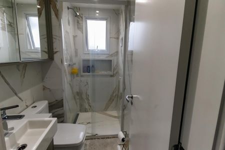 Apartamento à venda com 75m², 2 quartos e 2 vagas Apartamento à venda com 75m², 2 quartos e 2 vagasBanheiro da Suíte 1