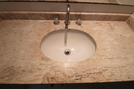 Apartamento para alugar com 88m², 2 quartos e 1 vaga Apartamento para alugar com 88m², 2 quartos e 1 vagaBanheiro Social