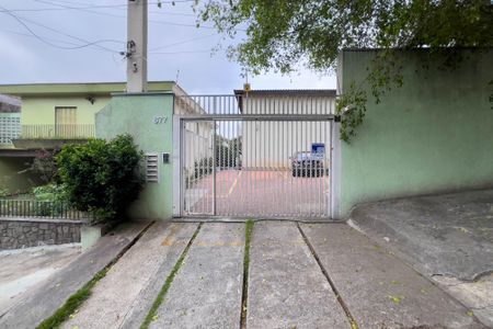 Casa de condomínio à venda com 117m², 2 quartos e 1 vaga Casa de condomínio à venda com 117m², 2 quartos e 1 vagaFachada
