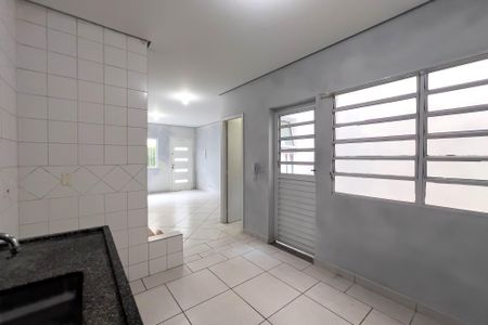 Casa de condomínio à venda com 117m², 2 quartos e 1 vaga Casa de condomínio à venda com 117m², 2 quartos e 1 vagaCozinha