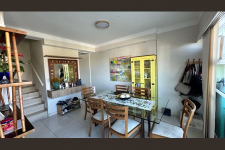 Apartamento à venda com 112m², 3 quartos e 2 vagasSala