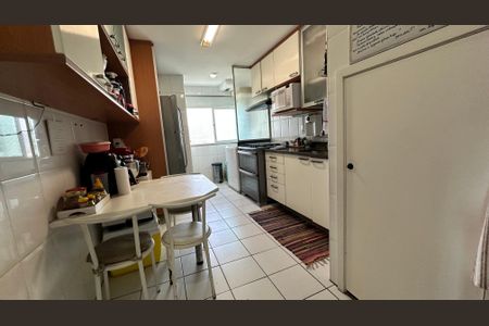Apartamento à venda com 112m², 3 quartos e 2 vagasCozinha