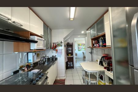 Apartamento à venda com 112m², 3 quartos e 2 vagasCozinha