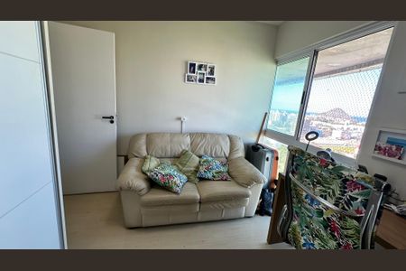 Apartamento à venda com 112m², 3 quartos e 2 vagasQuarto
