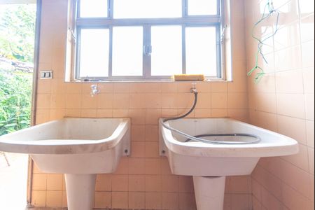 Casa à venda com 385m², 4 quartos e 3 vagasÁrea de Serviço