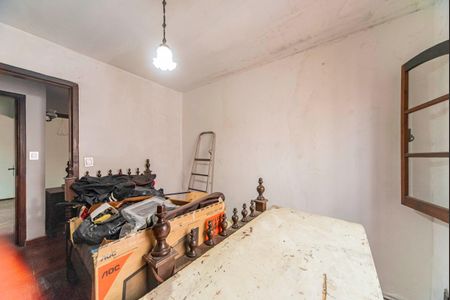 Casa à venda com 385m², 4 quartos e 3 vagasQuarto 2