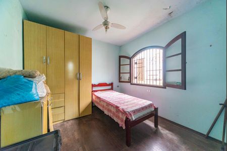 Casa à venda com 385m², 4 quartos e 3 vagasQuarto 1