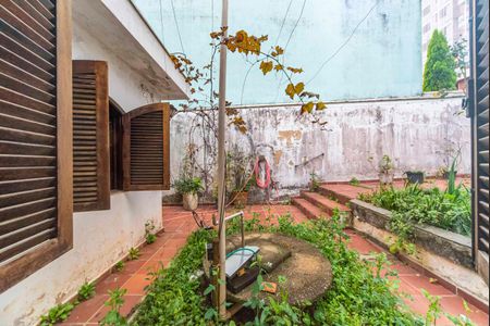 Casa à venda com 385m², 4 quartos e 3 vagasVista do Quarto 3