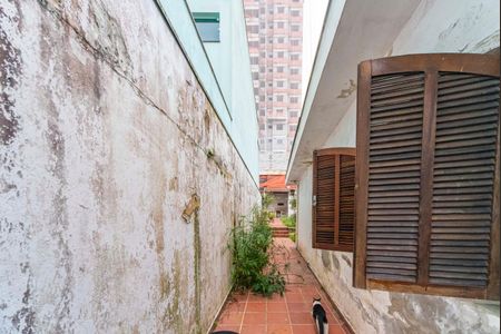 Casa à venda com 385m², 4 quartos e 3 vagasCorredor