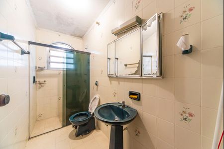 Casa à venda com 385m², 4 quartos e 3 vagasBanheiro Social