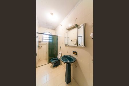 Casa à venda com 385m², 4 quartos e 3 vagasBanheiro Social