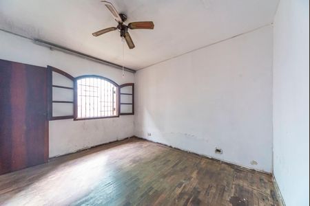 Casa à venda com 385m², 4 quartos e 3 vagasQuarto 3