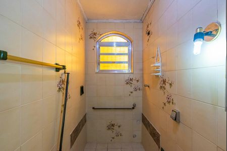 Casa à venda com 385m², 4 quartos e 3 vagasBanheiro do Quarto 3