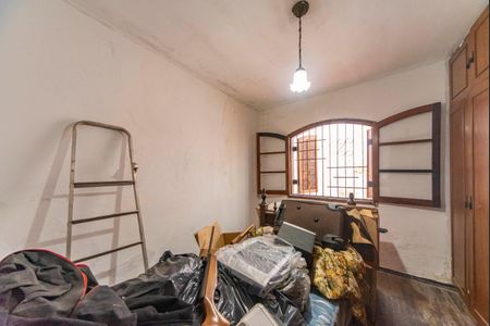 Casa à venda com 385m², 4 quartos e 3 vagasQuarto 2