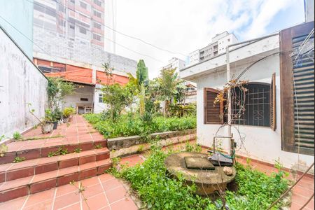 Casa à venda com 385m², 4 quartos e 3 vagasJardim e quintal