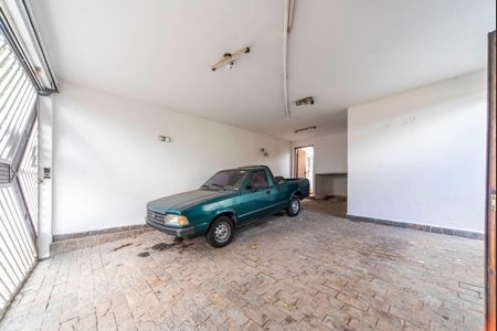 Casa à venda com 385m², 4 quartos e 3 vagasGaragem