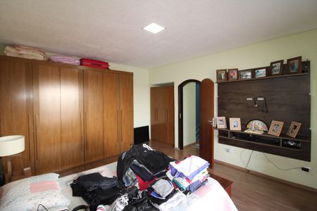 Casa à venda com 120m², 4 quartos e 4 vagasCasa 2 - Suíte