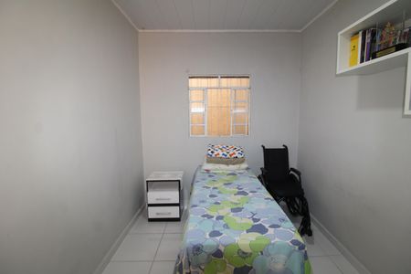 Casa à venda com 120m², 4 quartos e 4 vagasCasa 1 - Quarto 2