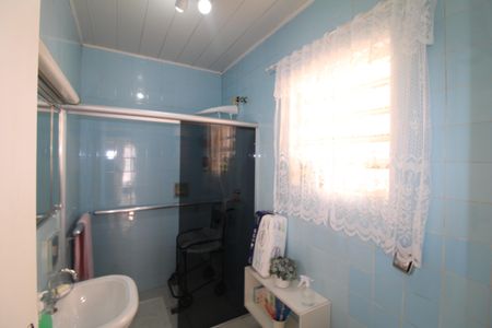 Casa à venda com 120m², 4 quartos e 4 vagasCasa 1 - Banheiro de Serviço