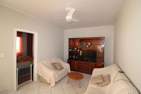 Casa à venda com 120m², 4 quartos e 4 vagasCasa 1 - Sala