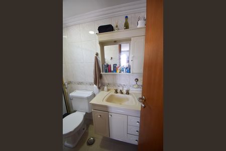 Apartamento à venda com 60m², 2 quartos e 1 vaga Apartamento à venda com 60m², 2 quartos e 1 vagaBanheiro