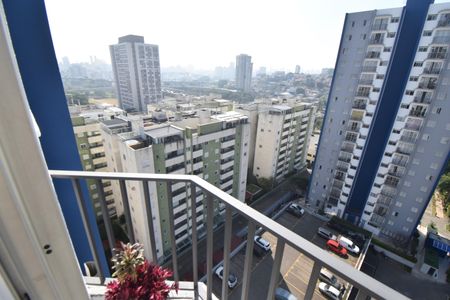 Apartamento à venda com 60m², 2 quartos e 1 vaga Apartamento à venda com 60m², 2 quartos e 1 vagaVaranda