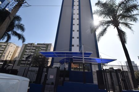 Apartamento à venda com 60m², 2 quartos e 1 vagaFachada