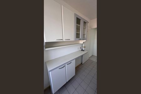 Apartamento à venda com 48m², 2 quartos e 1 vagaCozinha