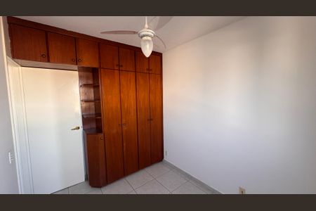 Apartamento à venda com 48m², 2 quartos e 1 vagaQuarto 2