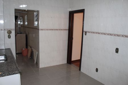 Apartamento à venda com 125m², 3 quartos e sem vagaCozinha