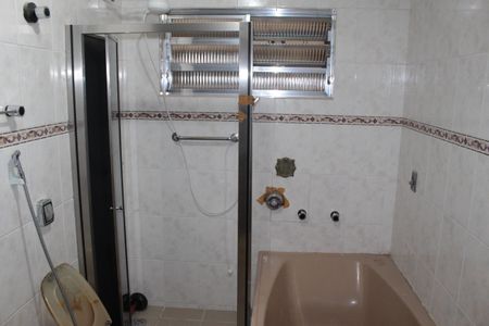 Apartamento à venda com 125m², 3 quartos e sem vagaBanheiro Social