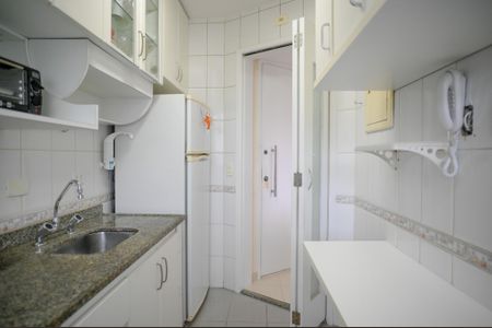 Apartamento à venda com 50m², 2 quartos e 1 vaga Apartamento à venda com 50m², 2 quartos e 1 vagaCozinha
