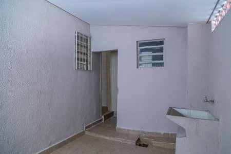Casa à venda com 165m², 2 quartos e 1 vaga Casa à venda com 165m², 2 quartos e 1 vagaÁrea de Serviço