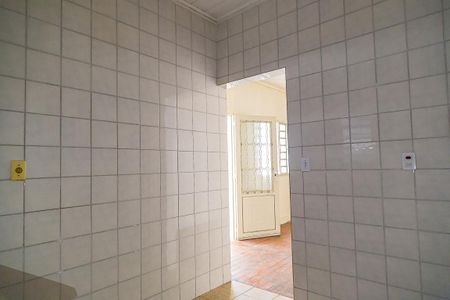 Casa à venda com 165m², 2 quartos e 1 vaga Casa à venda com 165m², 2 quartos e 1 vagaCozinha