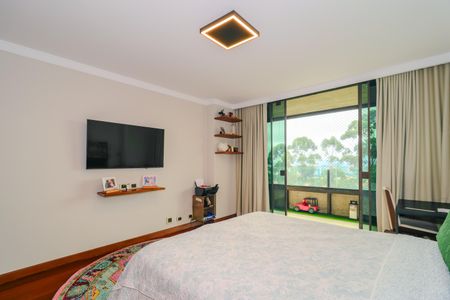 Apartamento para alugar com 520m², 3 quartos e 4 vagas Apartamento para alugar com 520m², 3 quartos e 4 vagasSuíte 3