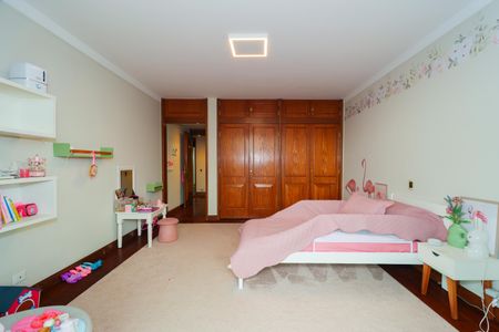 Apartamento para alugar com 520m², 3 quartos e 4 vagas Apartamento para alugar com 520m², 3 quartos e 4 vagasSuíte 2