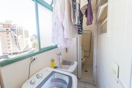 Apartamento à venda com 70m², 2 quartos e 1 vaga Apartamento à venda com 70m², 2 quartos e 1 vagaÁrea de Serviço